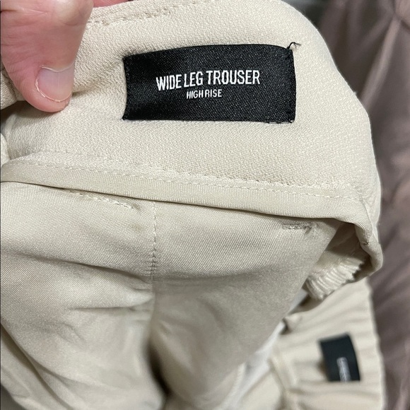 Express NWT Wide Leg Trouser High Rise Cream Pants Size 2 - Picture 7 of 16